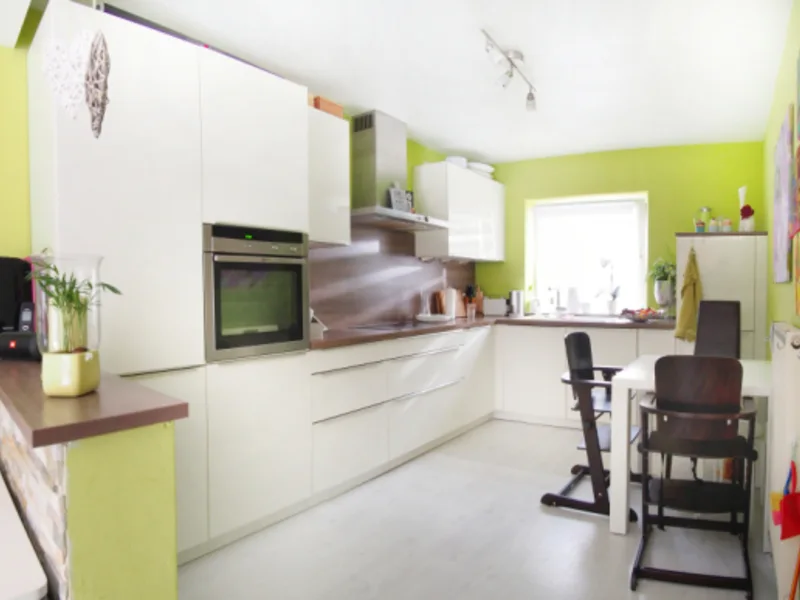 Fitted kitchen in the semi-detached house in Rümpel
