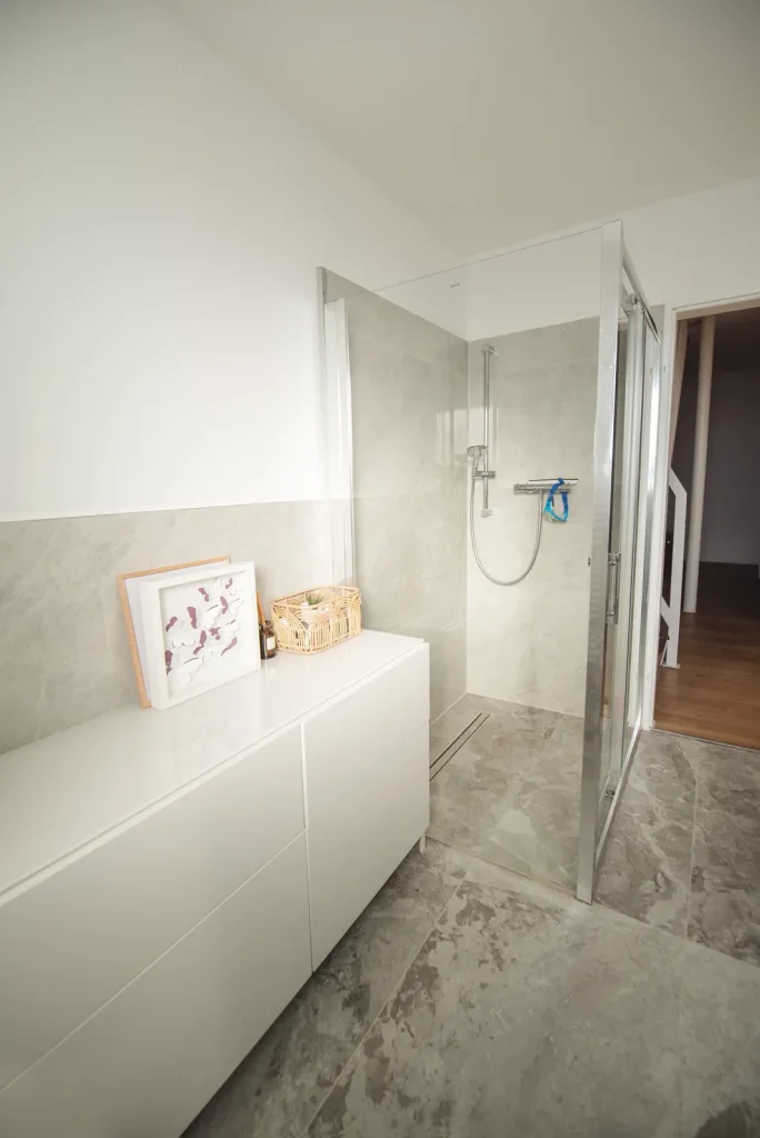 Stylish maisonette apartment with exquisite features